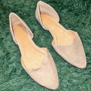 Tan Flats